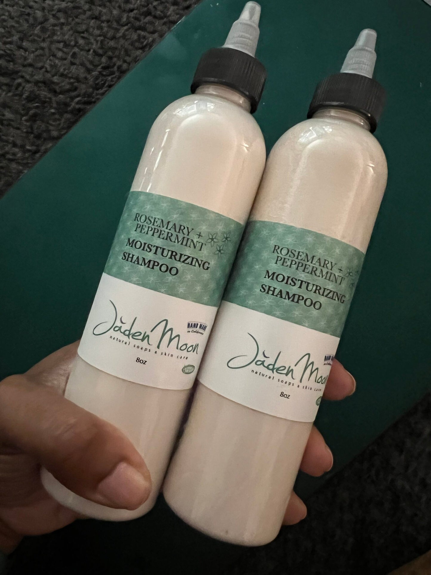 Rosemary + Peppermint Moisturizing Shampoo